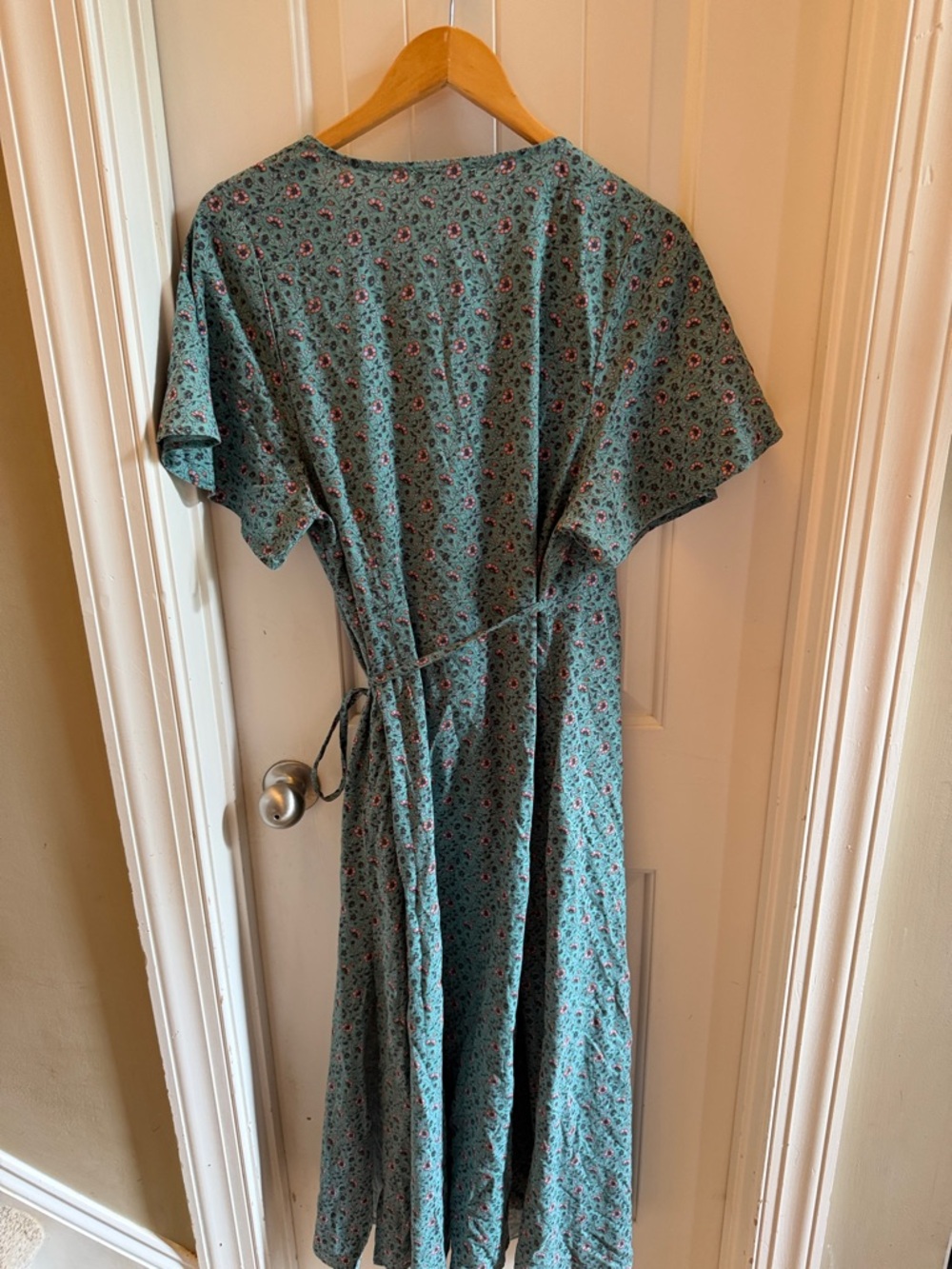 NWT Marine Layer Emlyn Midi Wrap Dress Deep Sea Floral - Picture 6 of 7